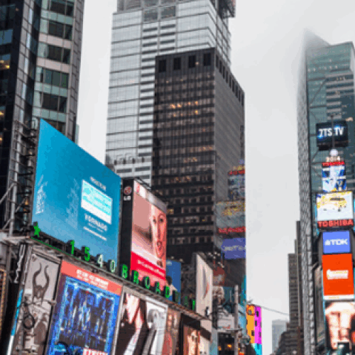 The Top 5 Advantages of DOOH Advertising